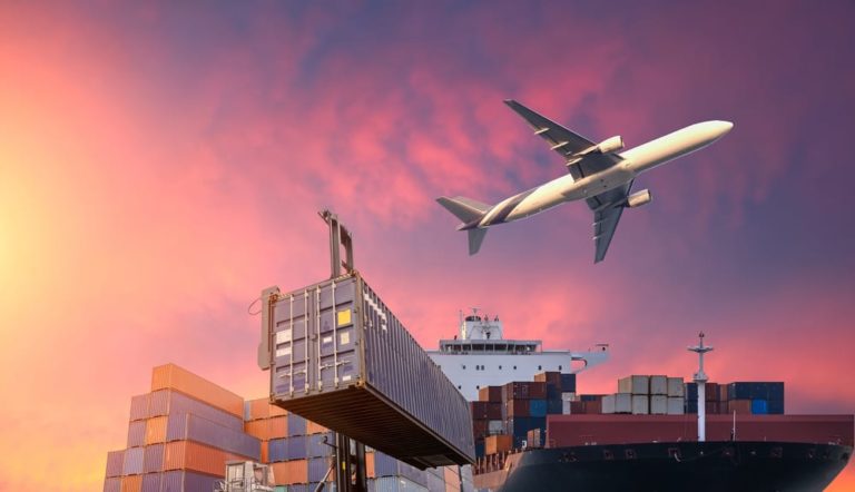 Sea or Air Freight? Choosing the Best Freight Service For Your Business Needs