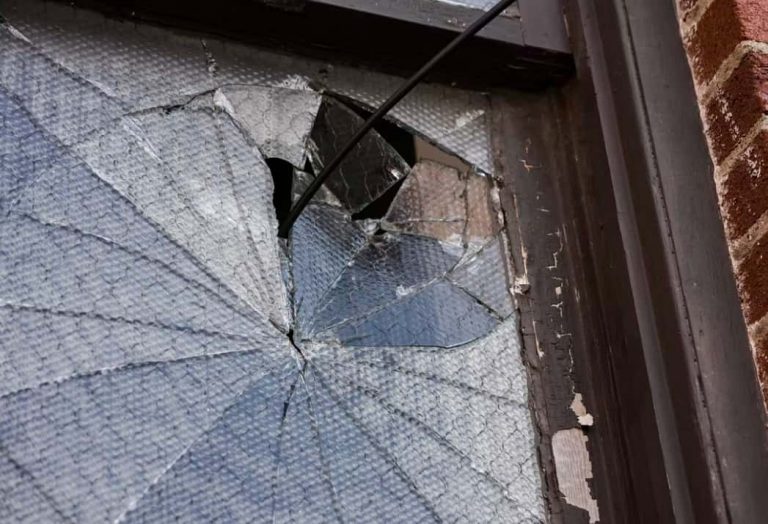Does Renters Insurance Cover Broken Windows? [Practical Answer]